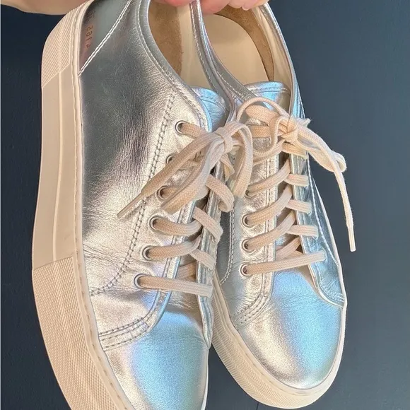 Common Projects Silver Platform Sneakers with Metallic Finish