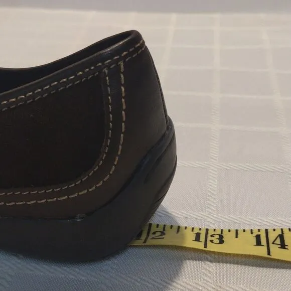 CONSIGNMENT! NIB Array Hickory Brown Slip-On Shoes!