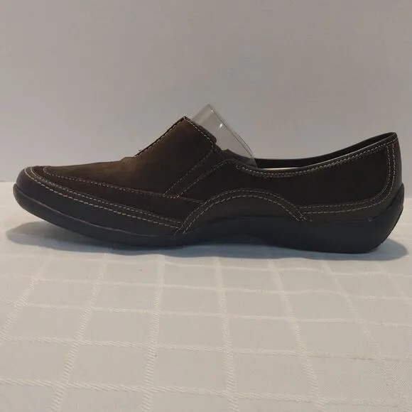 CONSIGNMENT! NIB Array Hickory Brown Slip-On Shoes!