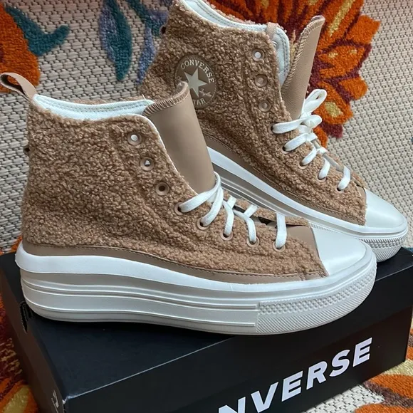 Converse A04259CCTAS MOVE HICHAMPAGNE TANEGRETIESRET WMNS sneakers - Platform