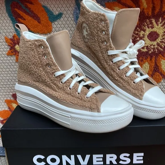 Converse A04259CCTAS MOVE HICHAMPAGNE TANEGRETIESRET WMNS sneakers - Platform
