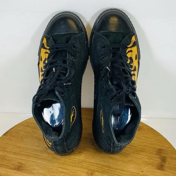 Converse All Stars Chuck Taylor High Top Black/ FlamesYouth Size 6