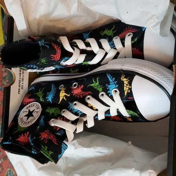 CONVERSE All Stars High Top Sneakers Dinosaur 🦕
