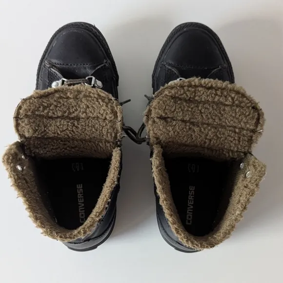 Converse Black Leather Fur-Lined High Top Sneakers Youth 5