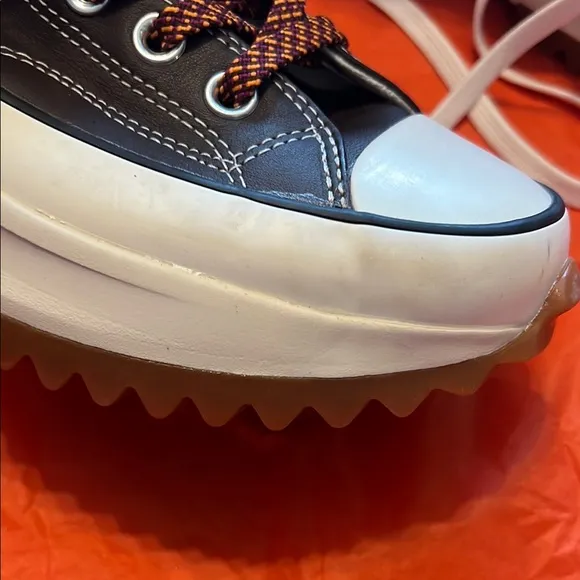 Converse Brown Leather Run Star Hike High-Top Sneakers