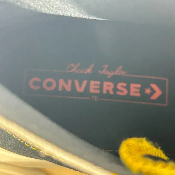 Converse Chuck 70 AT-CX Platform Sneakers Unisex - Men (6) Women 7.5