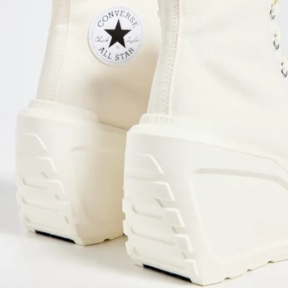 Converse Chuck 70 Deluxe Wedge Sneakers - White