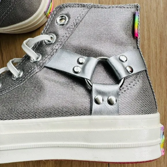⭐Converse Chuck 70 Pride Hi Size 9.5 Women's Shoes Silver Metallic A10214C New