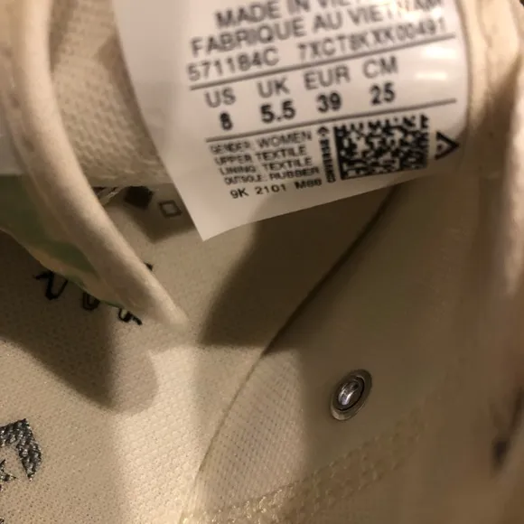 Converse Chuck Taylor® All Star® Dainty Sneaker Mule NWOT