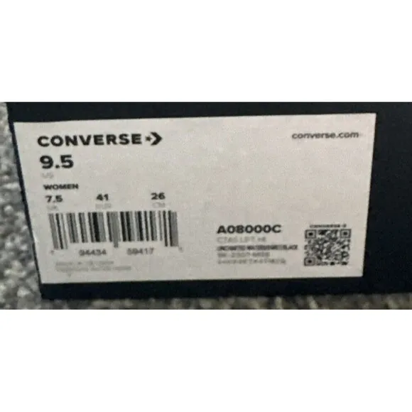 Converse Chuck Taylor All Star Lift Women’s Platform Sneakers W/Lace Overlay 9.5