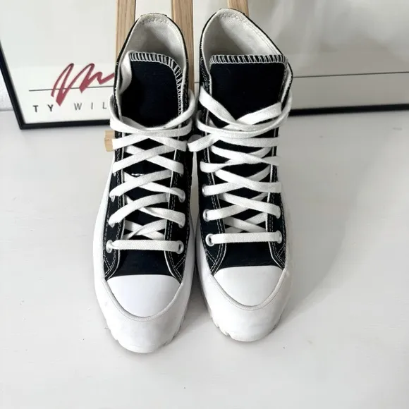 Converse Chuck Taylor All Star Lugged 2.0 High Top Black Canvas Size 7