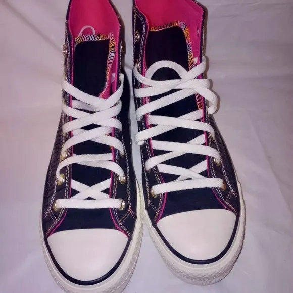 Converse Chuck Taylor All Star size 7 platform shoes black pink a06864C