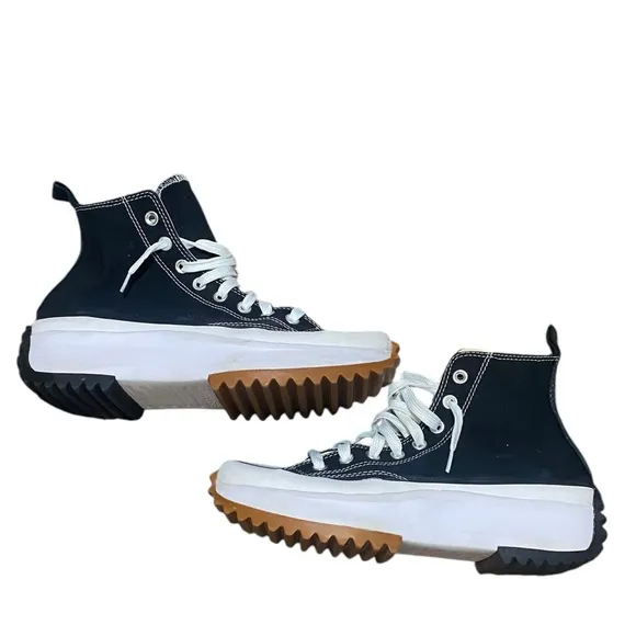 Converse chuck Taylor Black and White High-Top Sneakers