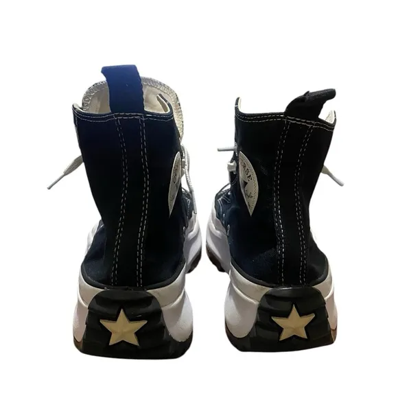 Converse chuck Taylor Black and White High-Top Sneakers
