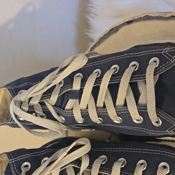 Converse Chuck Taylor High Top Sneakers