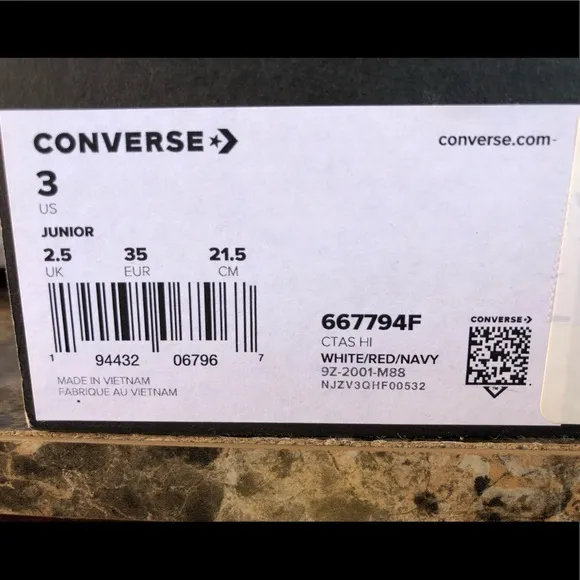 Converse Chuck Taylor High Top sneakers