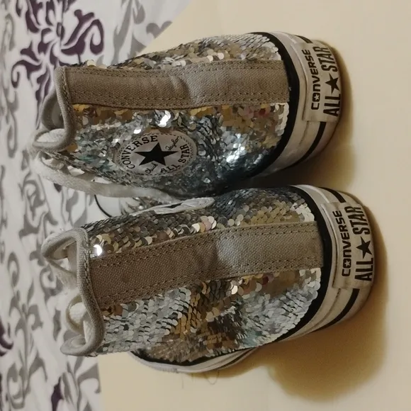 Converse Chuck Taylor Silver Sequin High-Top Sneakers Big Girl Size 5