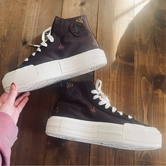 Converse Cruise Tiny Tattoos high top sneakers