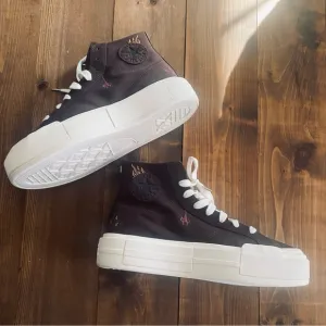 Converse Cruise Tiny Tattoos high top sneakers