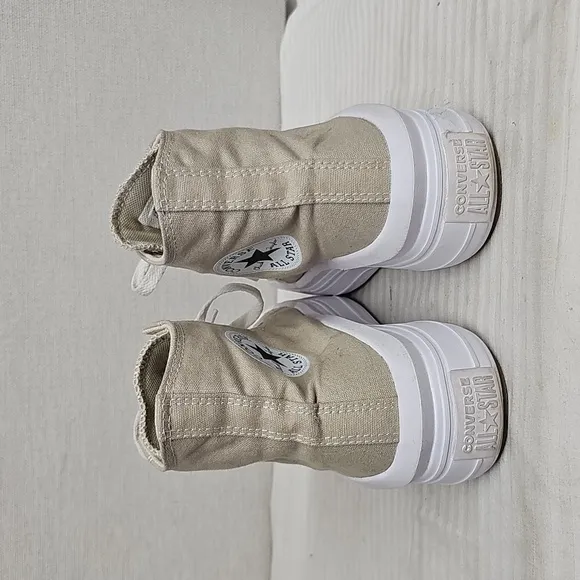 CONVERSE CTAS MOVE WOMENS PLATFORM SNEAKERS BFPM-04-235