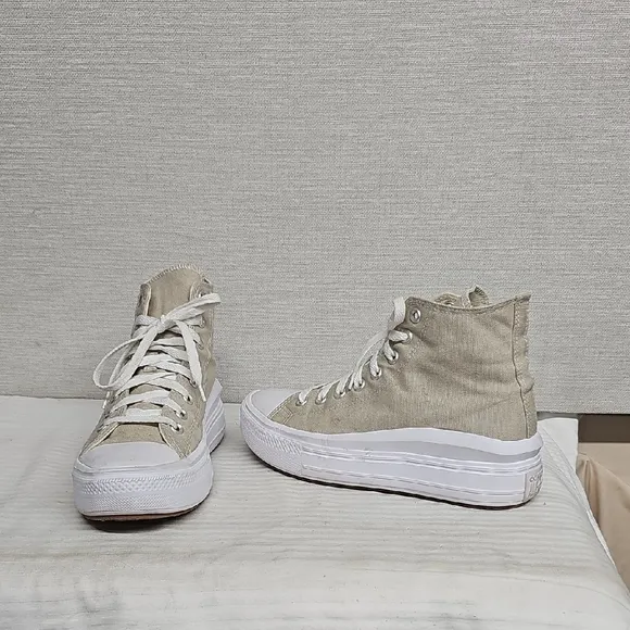 CONVERSE CTAS MOVE WOMENS PLATFORM SNEAKERS BFPM-04-235