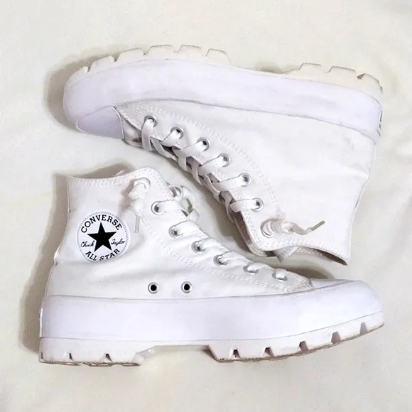 Converse CTAS Women's White Canvas Cap Toe Lug Sole Platform Hi Cut Sneakers 8