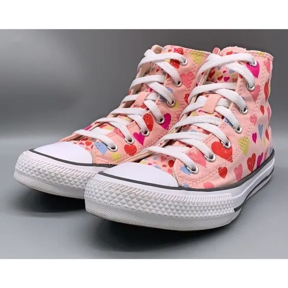 Converse Hearts Pink Chuck Taylor Junior High Top Sneakers Girls 6 New Fast Ship