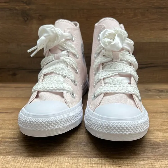 Converse High-Top Sneakers - Pink