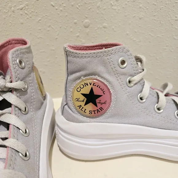Converse Kids Unisex High Top Grey Platform Sneakers Size 12
