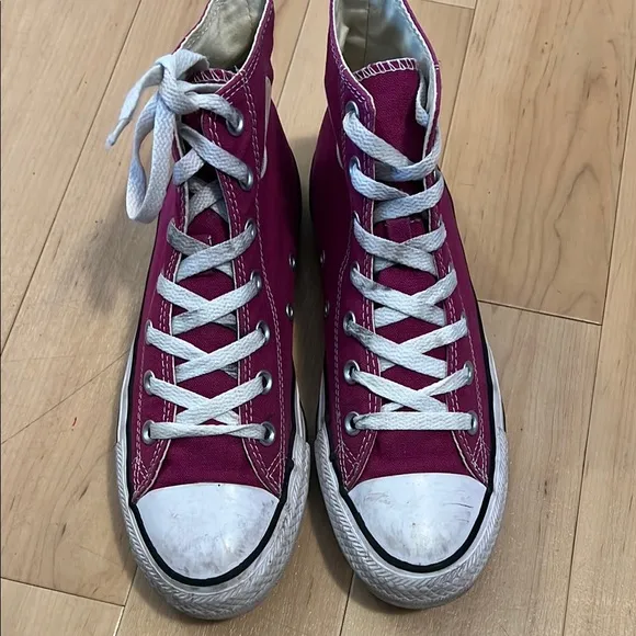 Converse Magna High-Top Sneakers size 8