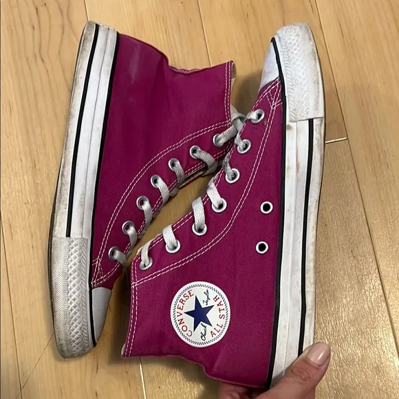 Converse Magna High-Top Sneakers size 8