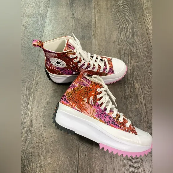 CONVERSE Run Star Hike Platform High 'Tropical Florals' Sneakers