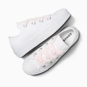 Converse Taylor All Star White Platform Sneakers with pink shoelaces