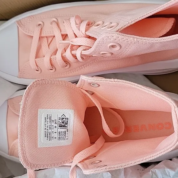 Converse Women's CTAS Move Hi Top Platform Sneakers Storm Pink &amp; White Canvas W8