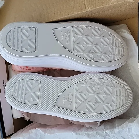 Converse Women's CTAS Move Hi Top Platform Sneakers Storm Pink &amp; White Canvas W8