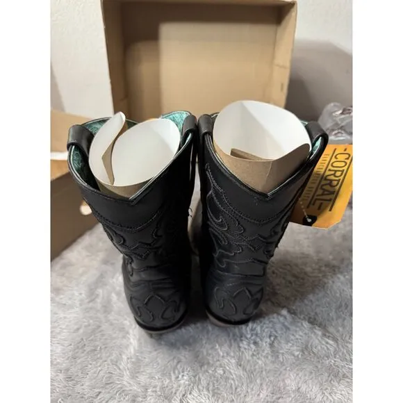 Corral Cowgirl Boots Z5111 Black Genuine Leather women’s 9  Embroidered Snip Toe
