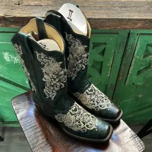 CORRAL Dark Green square toe boots with lace and studs.Size 9.5