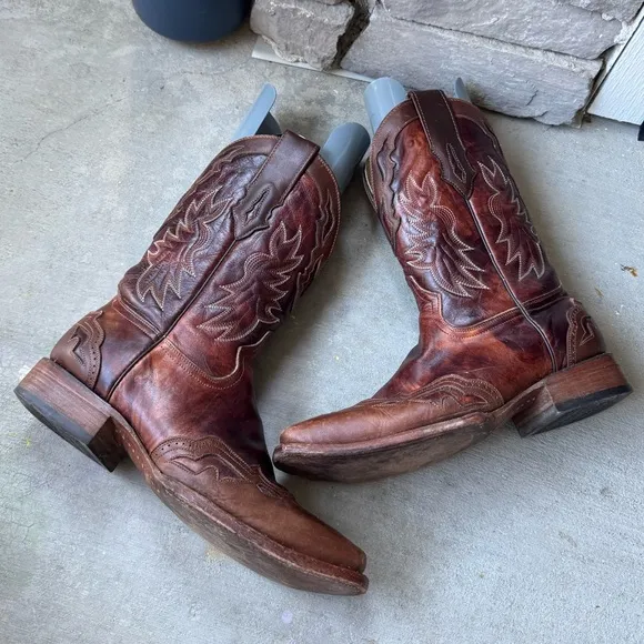 Corral Embroidered Leather Cowboy Boots