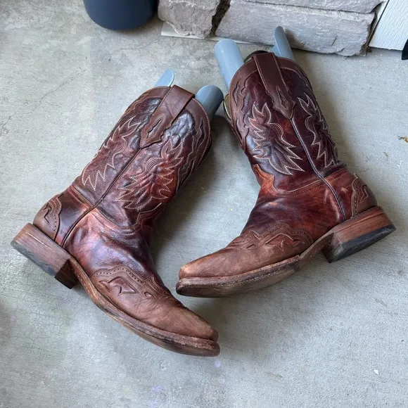Corral Embroidered Leather Cowboy Boots