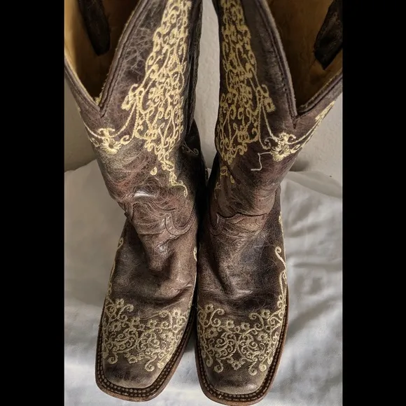 Corral  Square Toe Western Embroidered Boots