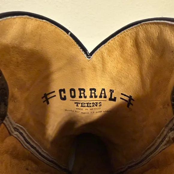 Corral Teen Girls Cowboy Boots SZ 2 T Embroidered Western Snip Toe Brown Boot