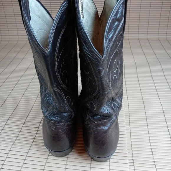 COWTOWN Cowboy Boots 9 D Mens Brown BULLHIDE Leath