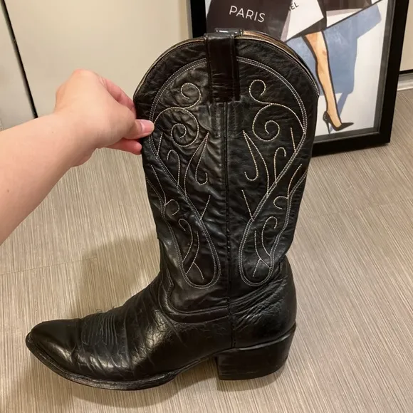 Cowtown western cowboy leather boots in black color Size 10.5D