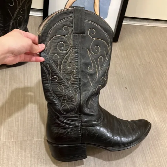 Cowtown western cowboy leather boots in black color Size 10.5D