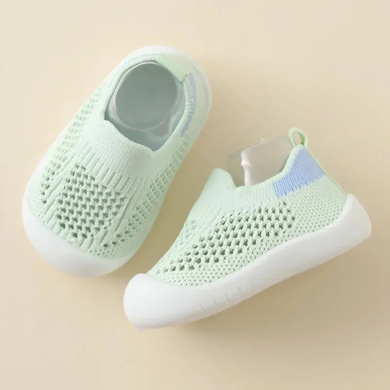 Cozy Cubs™ - Mesh Magic Shoes