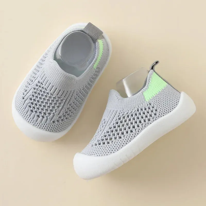 Cozy Cubs™ - Mesh Magic Shoes