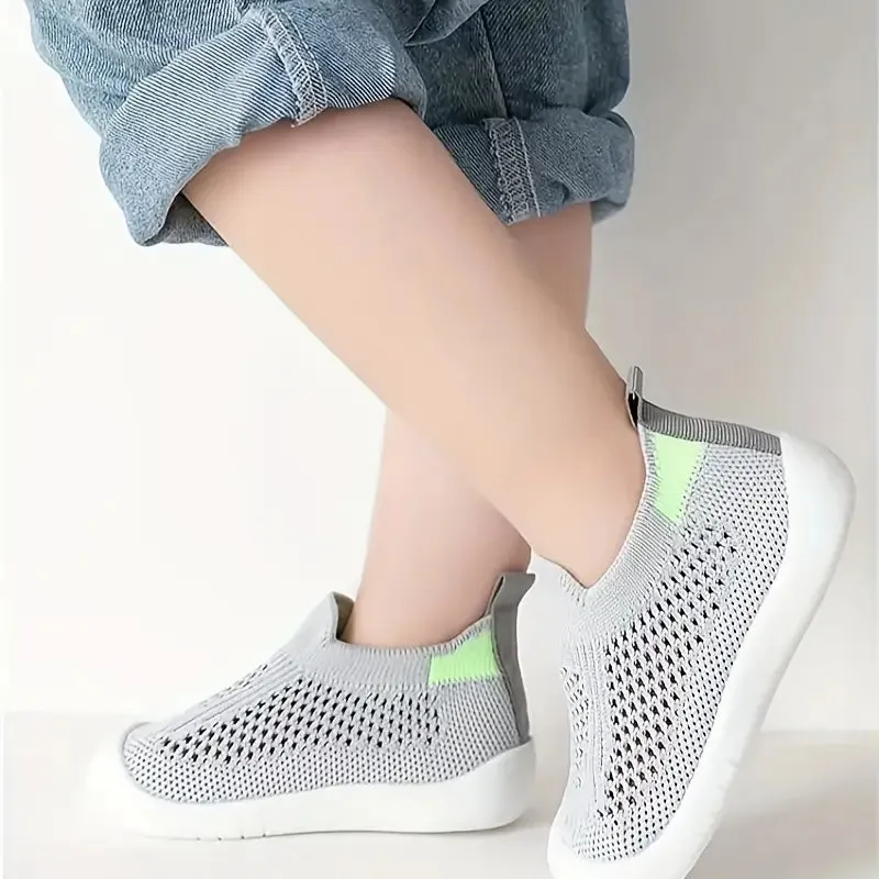 Cozy Cubs™ - Mesh Magic Shoes