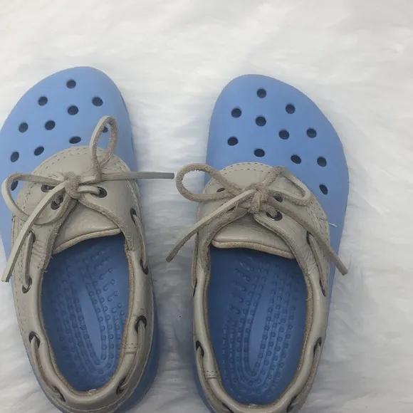 CROCS Islander Lace Up Shoes Size Mens (4) Womens (6) Blue &amp; Ivory Sandals
