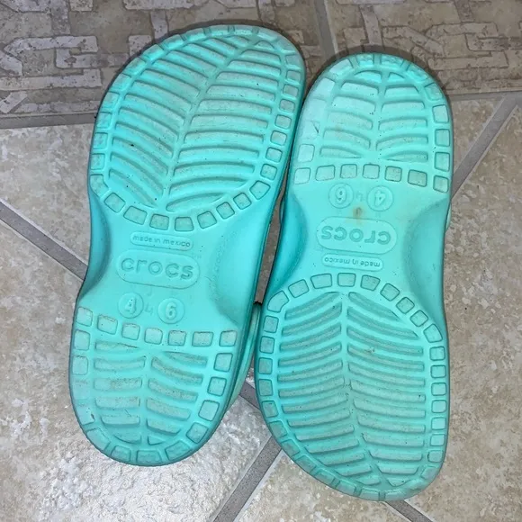 CROCS Seagreen shoes sandals kid’s big girls size  4 6