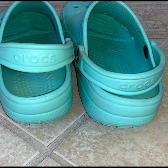 CROCS Seagreen shoes sandals kid’s big girls size  4 6
